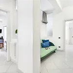 Amore Rentals - Doria Home